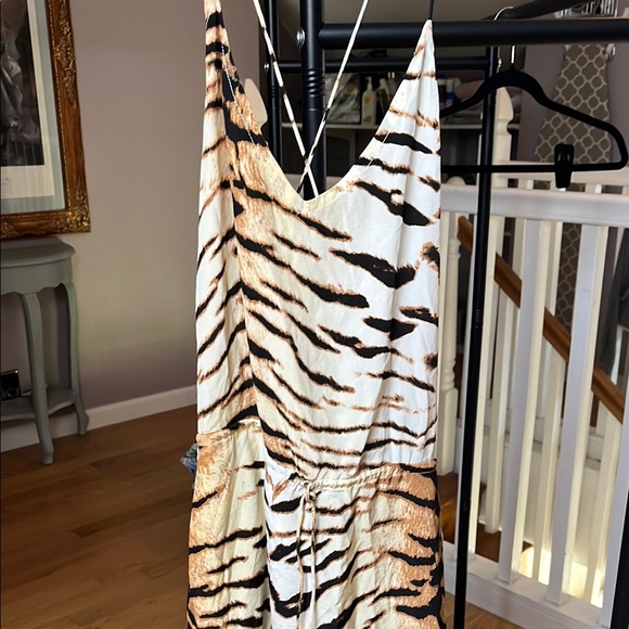 Silk Tiger Print Strappy Jumper - Picture 1 of 8